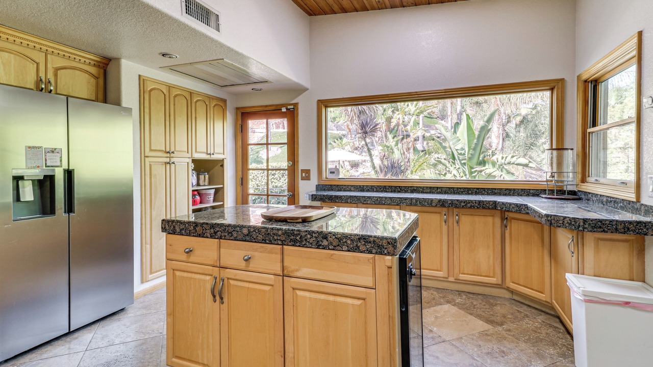 Photo of Kitchen in Agua Dulce