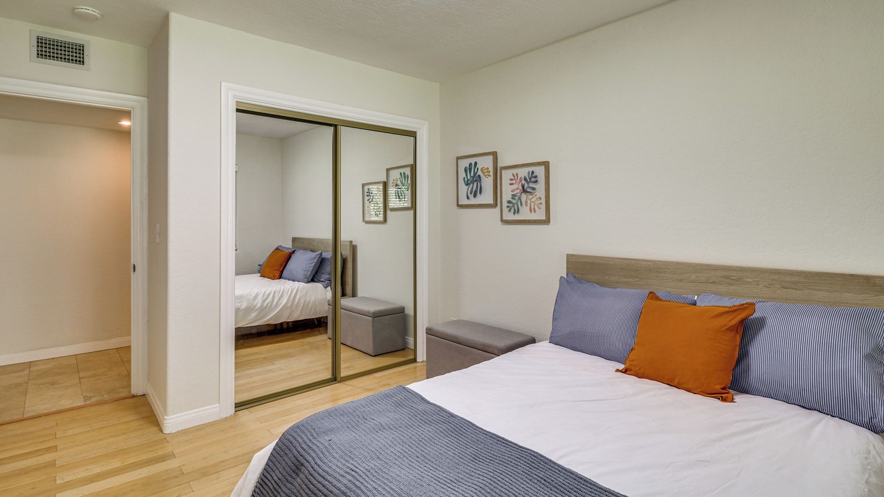 Photo of Bedroom in Agua Dulce