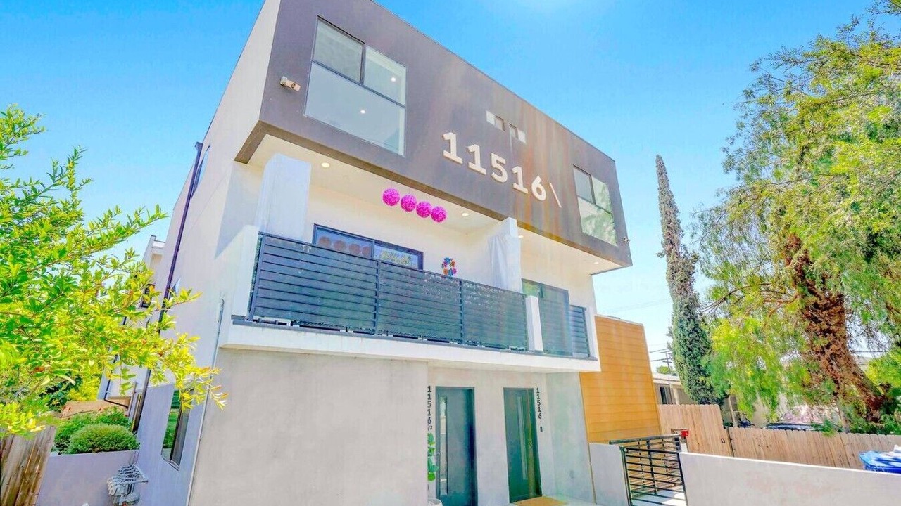 Photo of Outdoor in North Hollywood
