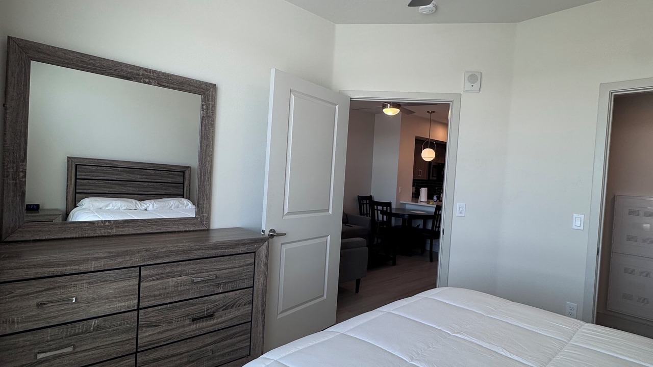 Photo of Bedroom in Midway District