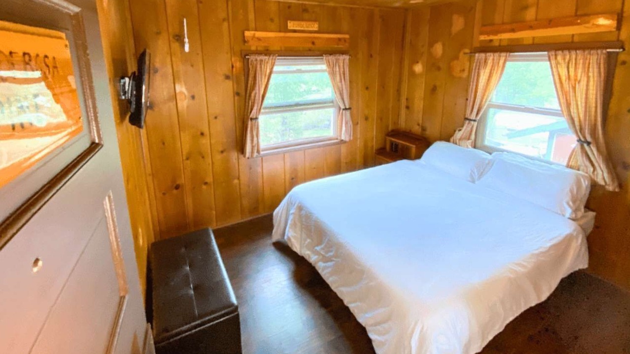 Photo of Bedroom in Big Bear Lake