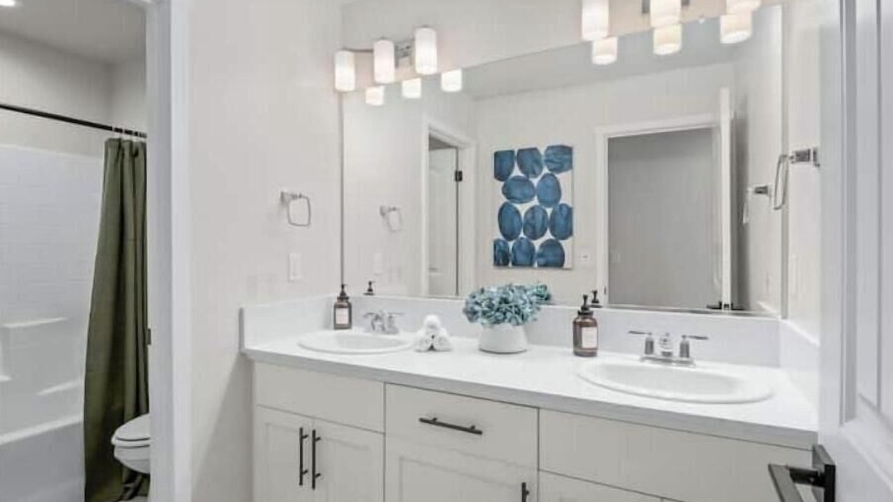 Photo of Bathroom in Clovis