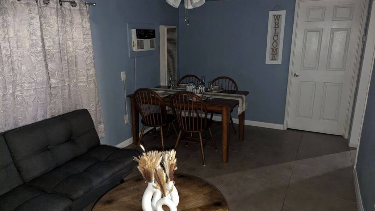 Photo of Livingroom in Oildale