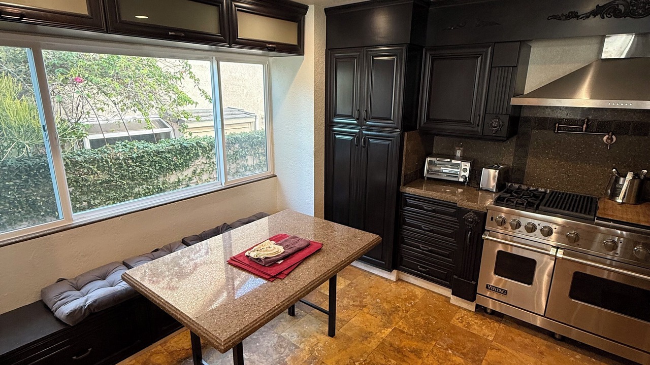Photo of Kitchen in Corona