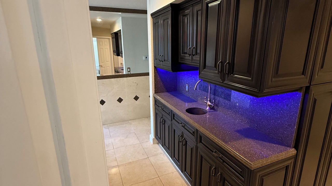 Photo of Bathroom in Corona