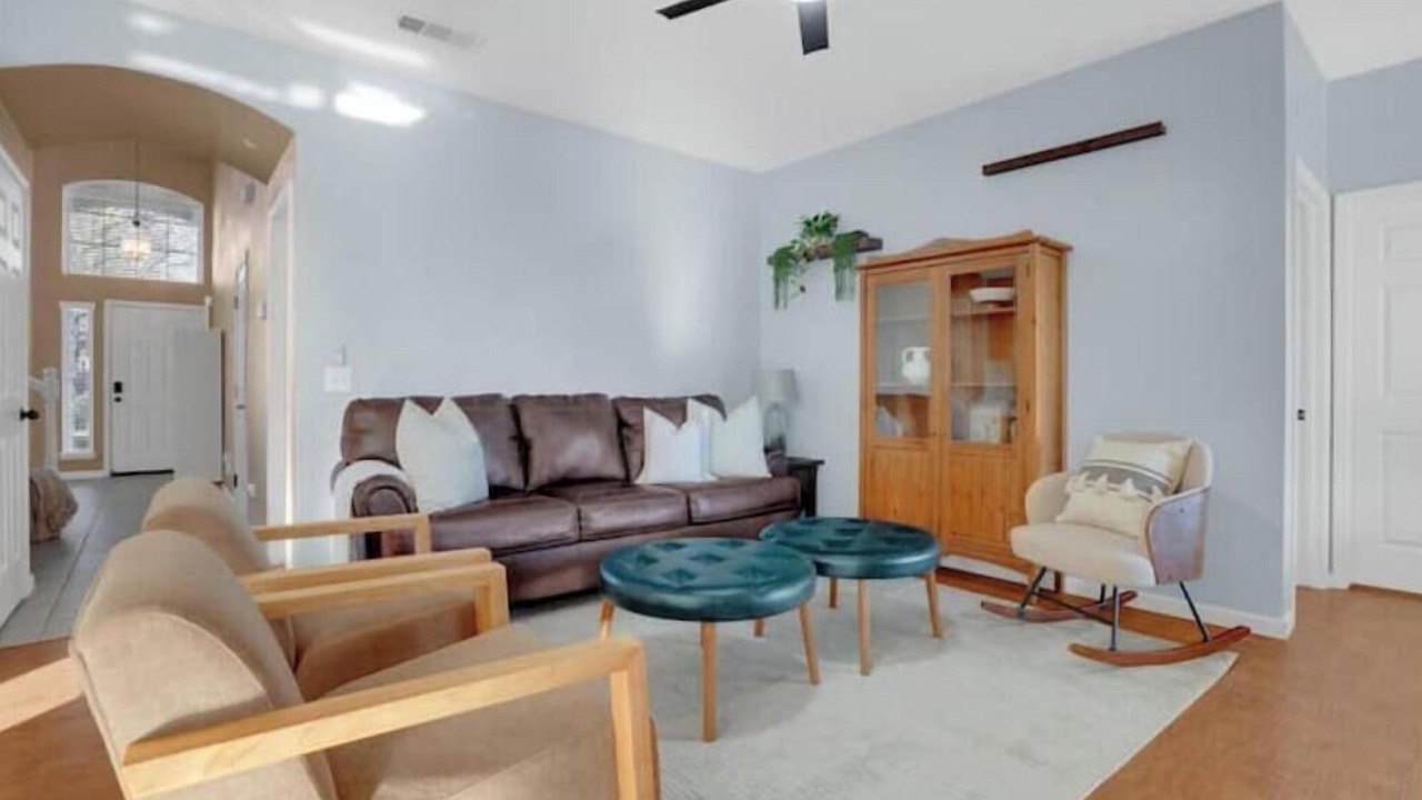 Photo of Livingroom in Spanos Park