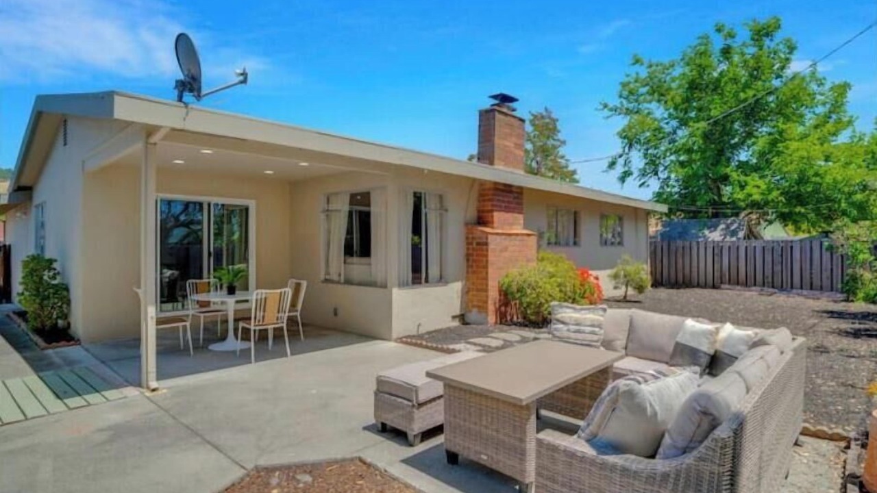 Photo of Outdoor in May Valley