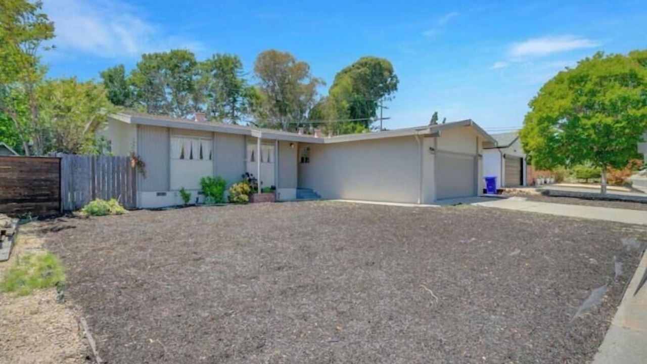 Photo of Outdoor in May Valley
