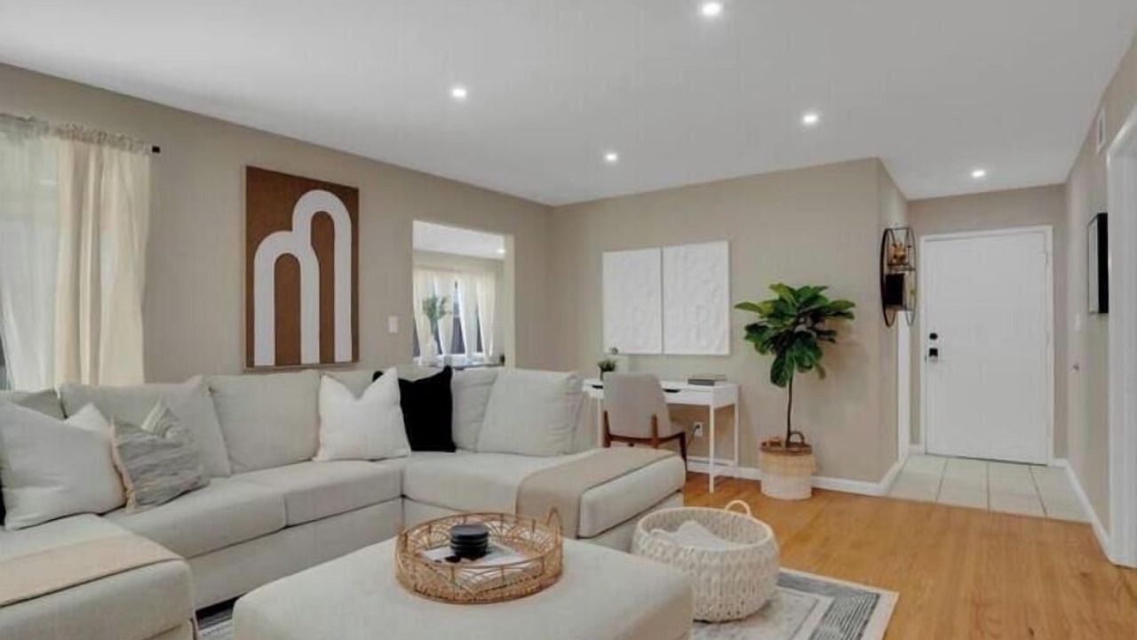 Photo of Livingroom in May Valley