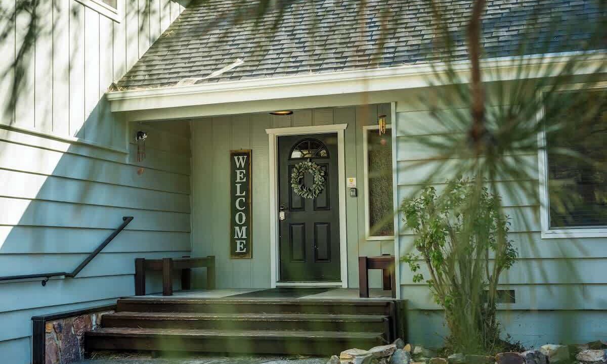 Photo of Outdoor in Summit Estates