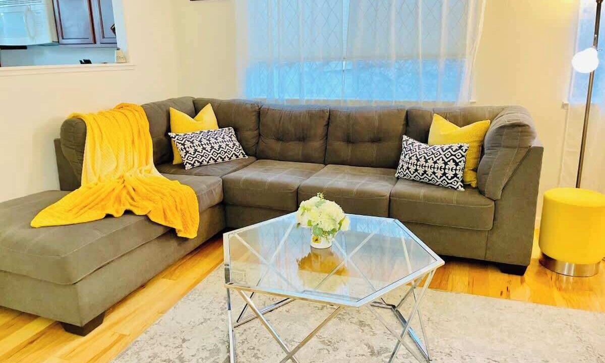 Photo of Livingroom in Northwest Reno