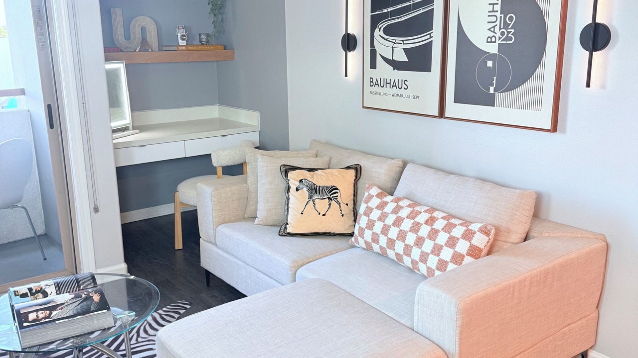 Photo of Livingroom in Beverly Hills