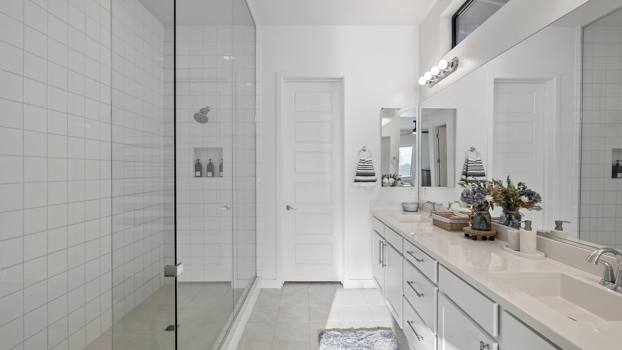Photo of Bathroom in South Mountain