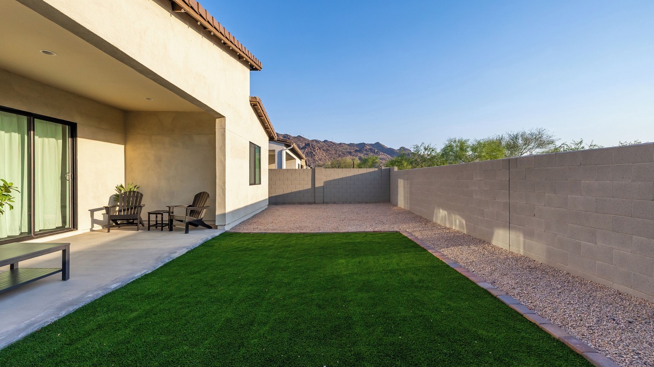 Photo of Patio Balcony in South Mountain
