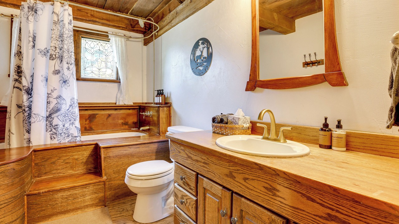 Photo of Bathroom in Crestline