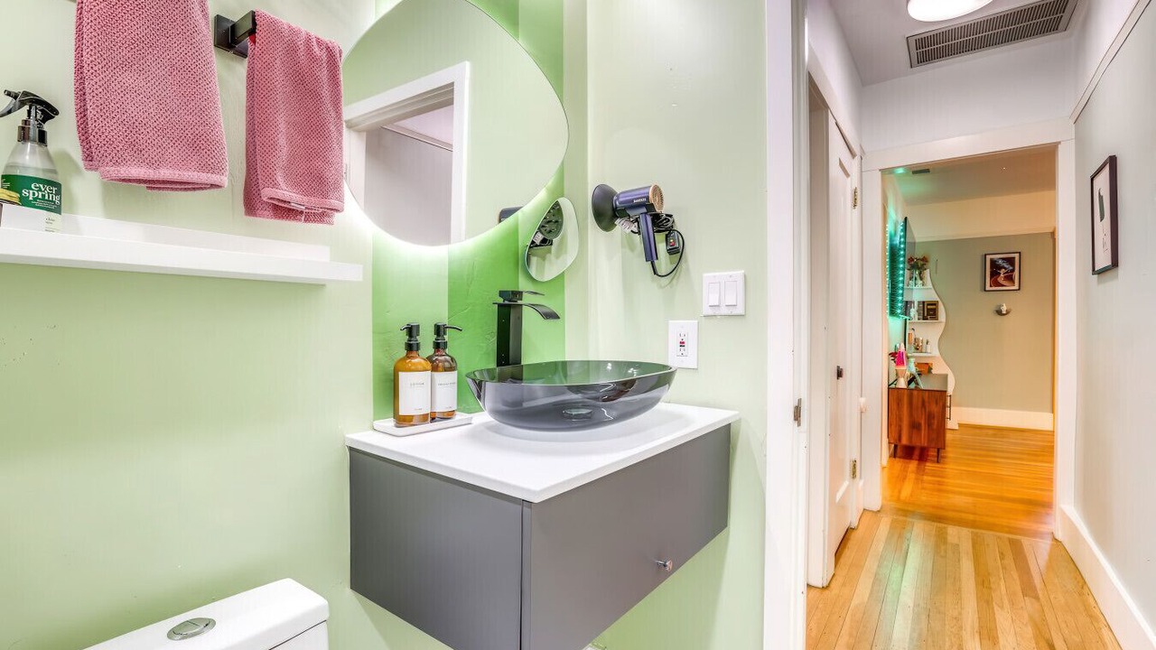 Photo of Bathroom in New Era Park