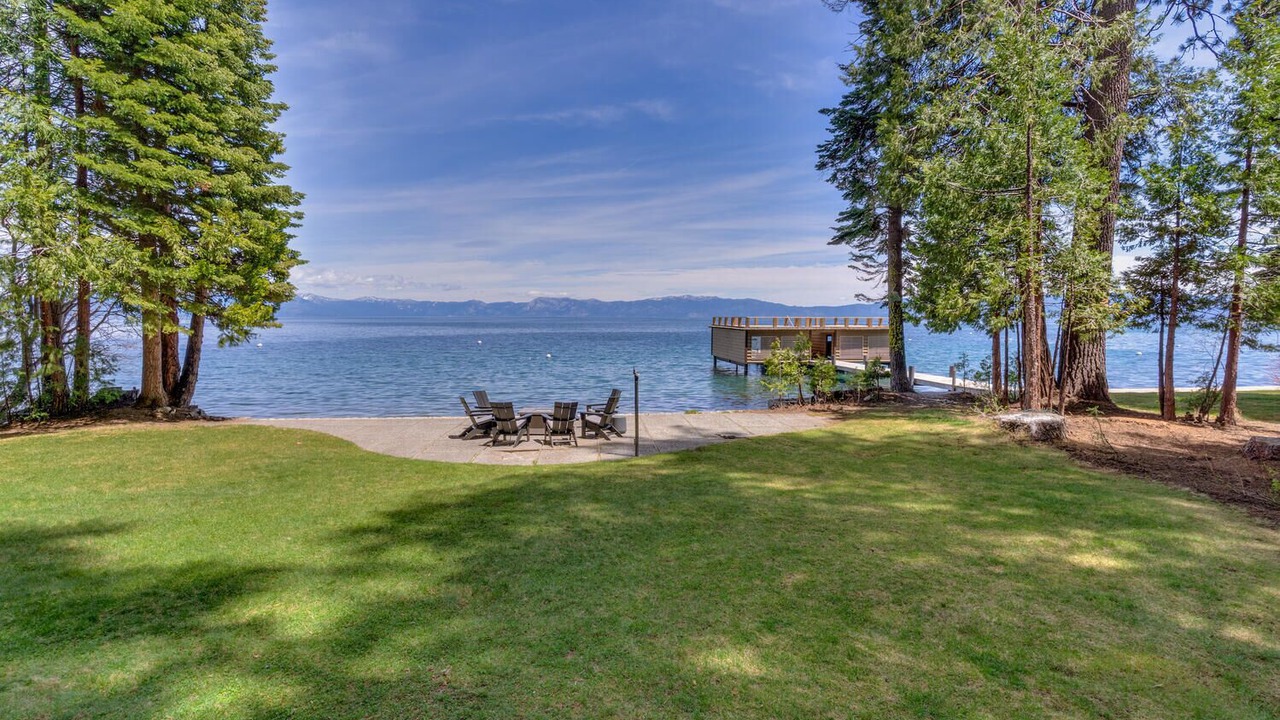 Photo of Patio Balcony in Tahoma