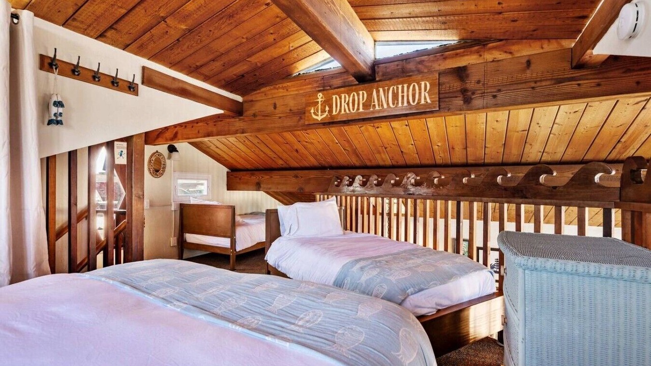 Photo of Bedroom in Mission Beach