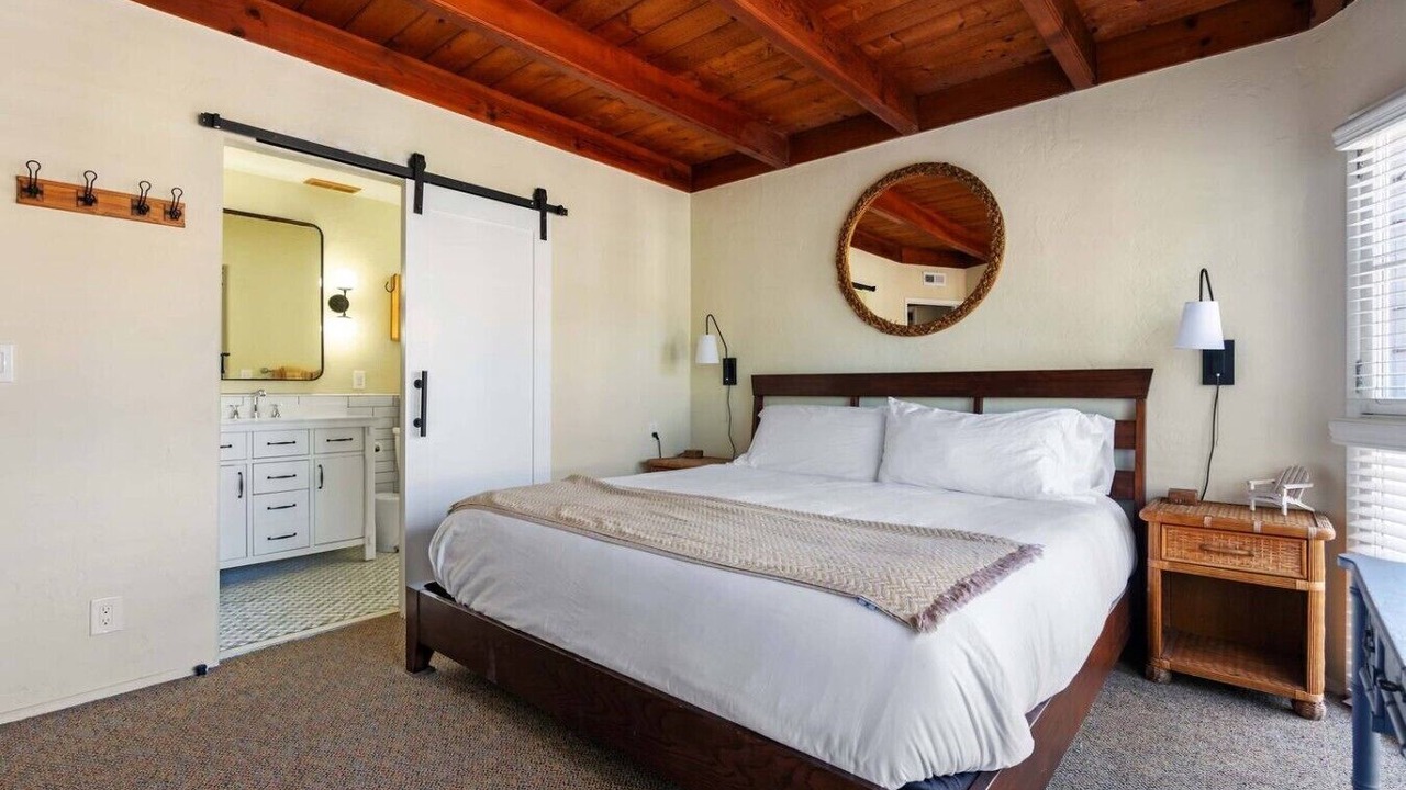 Photo of Bedroom in Mission Beach