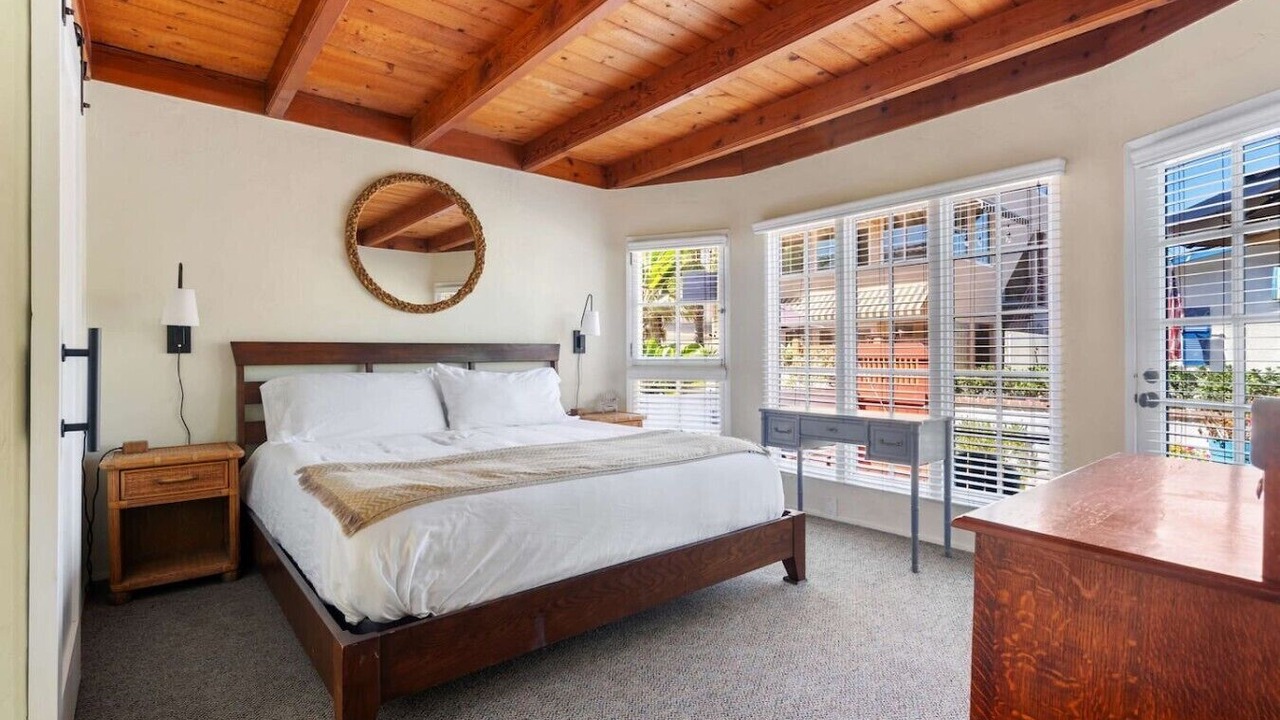 Photo of Bedroom in Mission Beach