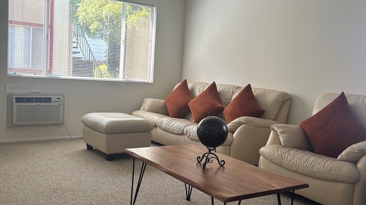 Photo of Livingroom in Concord
