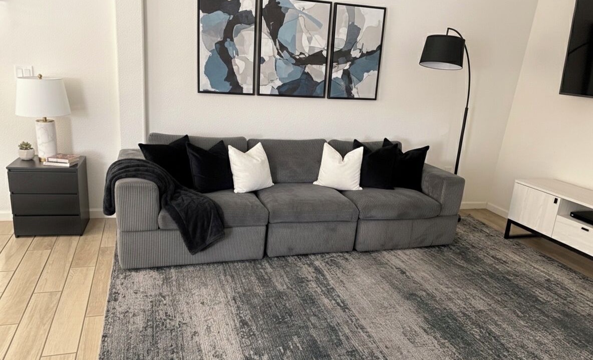 Photo of Livingroom in Roseville