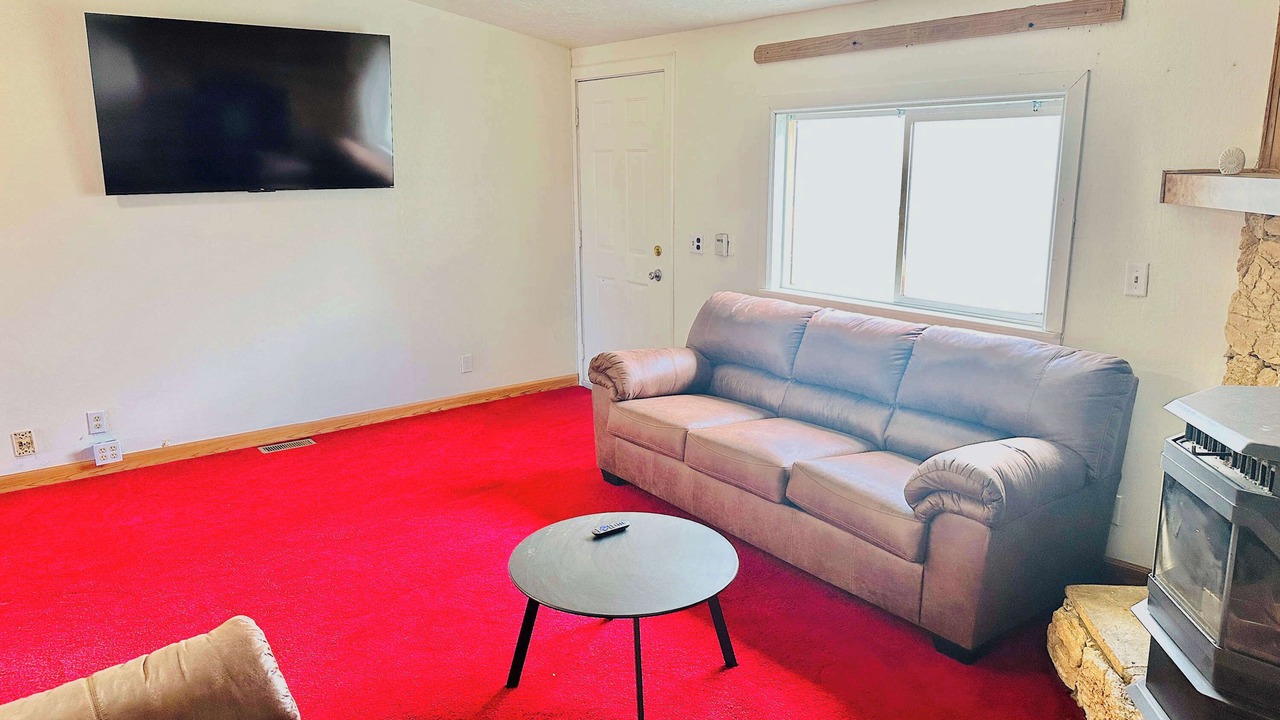 Photo of Livingroom in Silver Springs