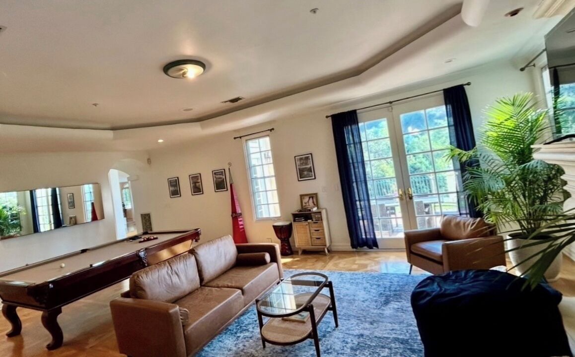 Photo of Livingroom in Hollywood Hills