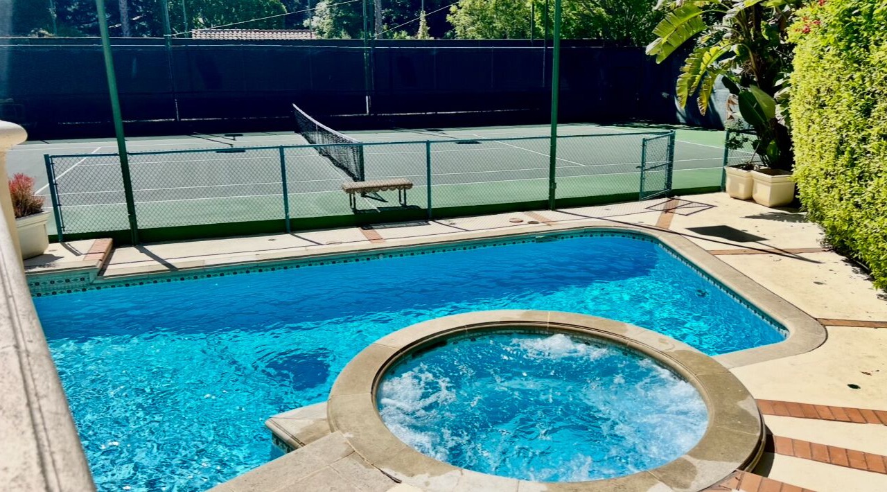 Photo of Outdoor in Hollywood Hills