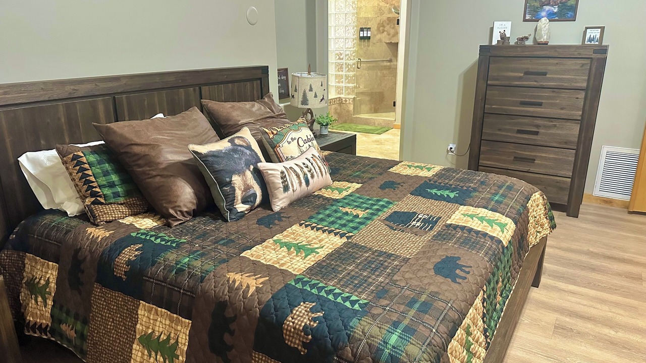 Photo of Bedroom in Iron Springs