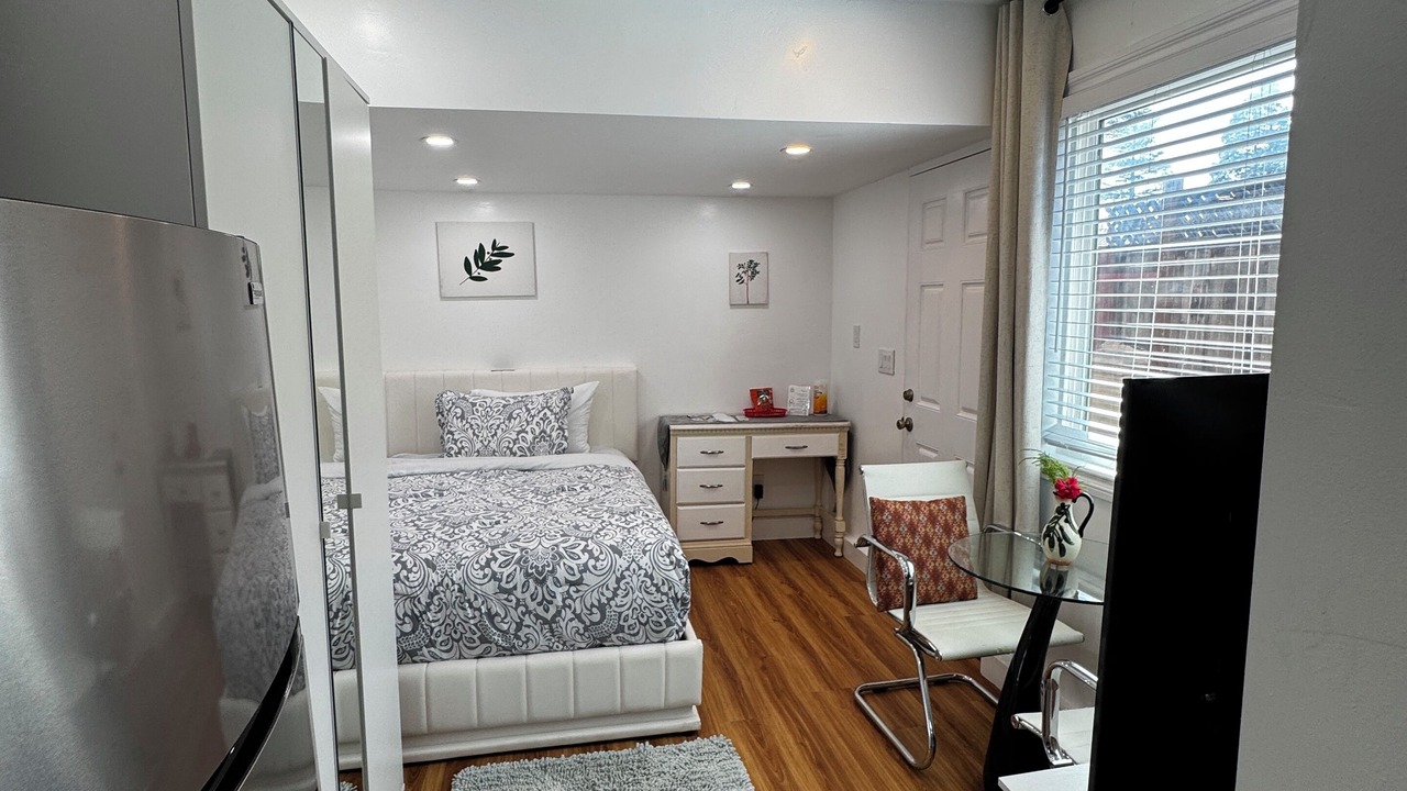 Photo of Bedroom in Saratoga