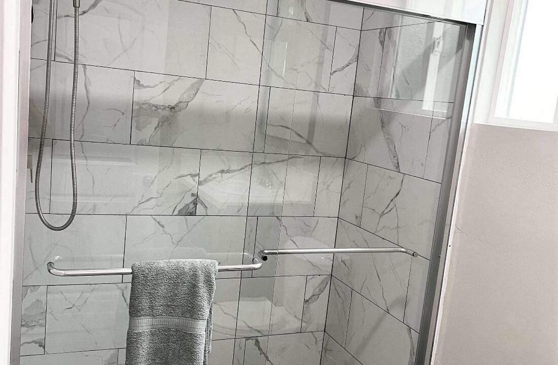 Photo of Bathroom in Oildale