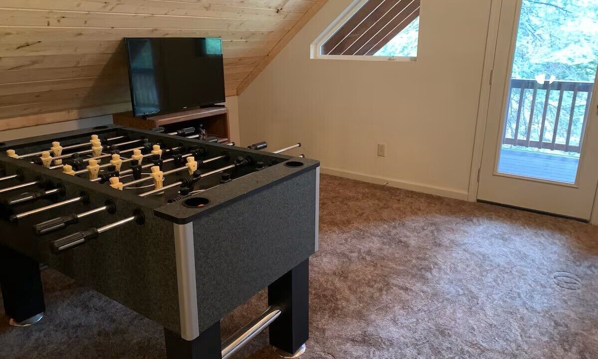 Photo of Bedroom in Shaver Lake
