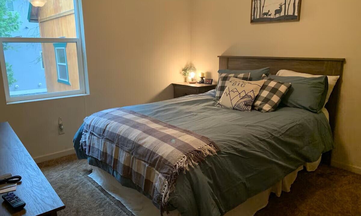Photo of Bedroom in Shaver Lake
