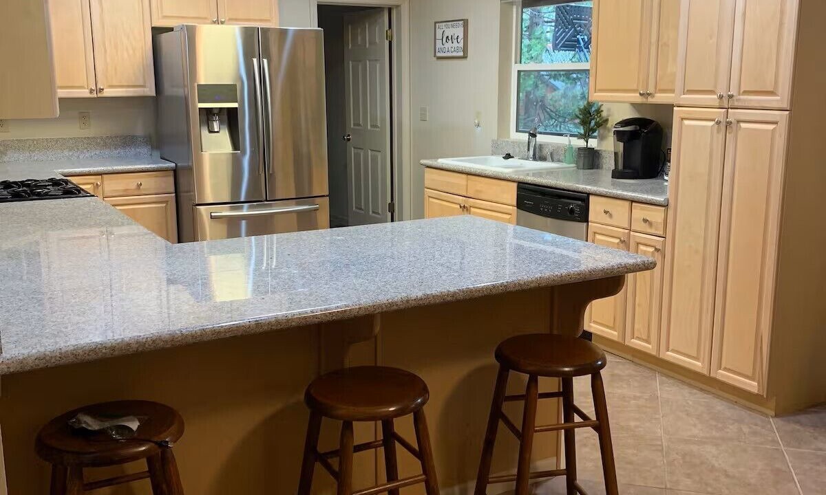 Photo of Kitchen in Shaver Lake
