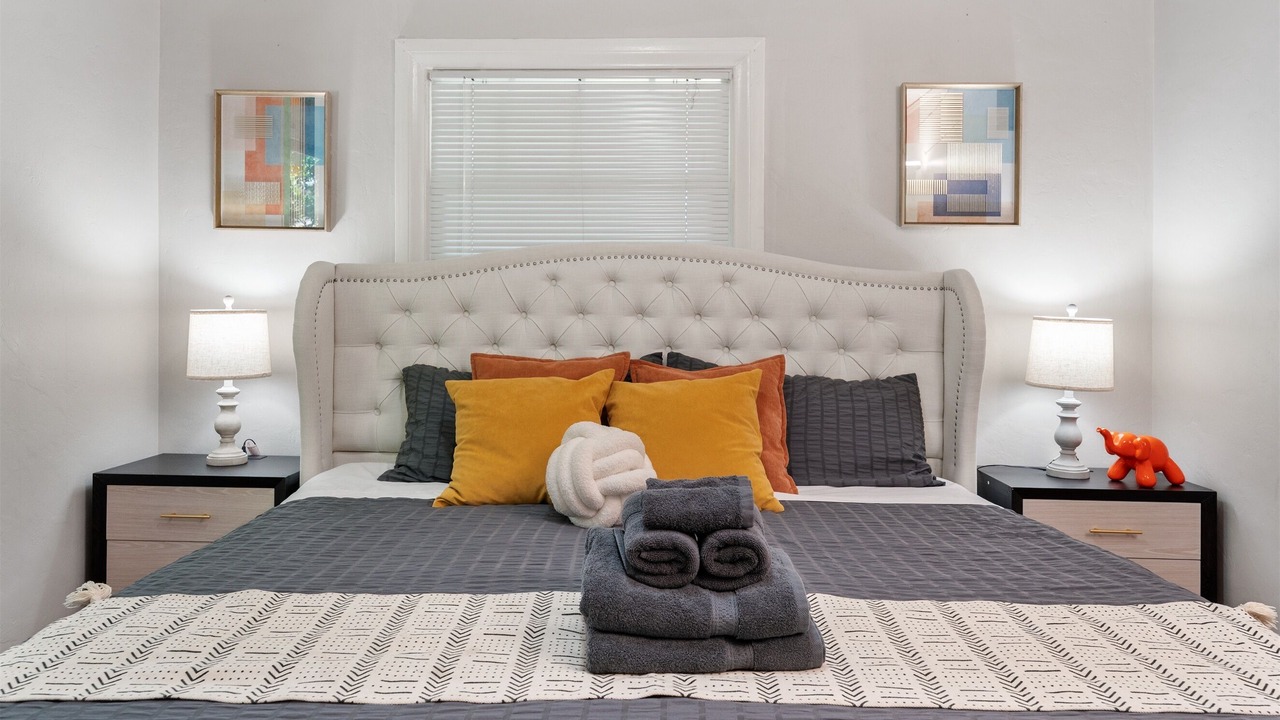 Photo of Bedroom in Mid Central