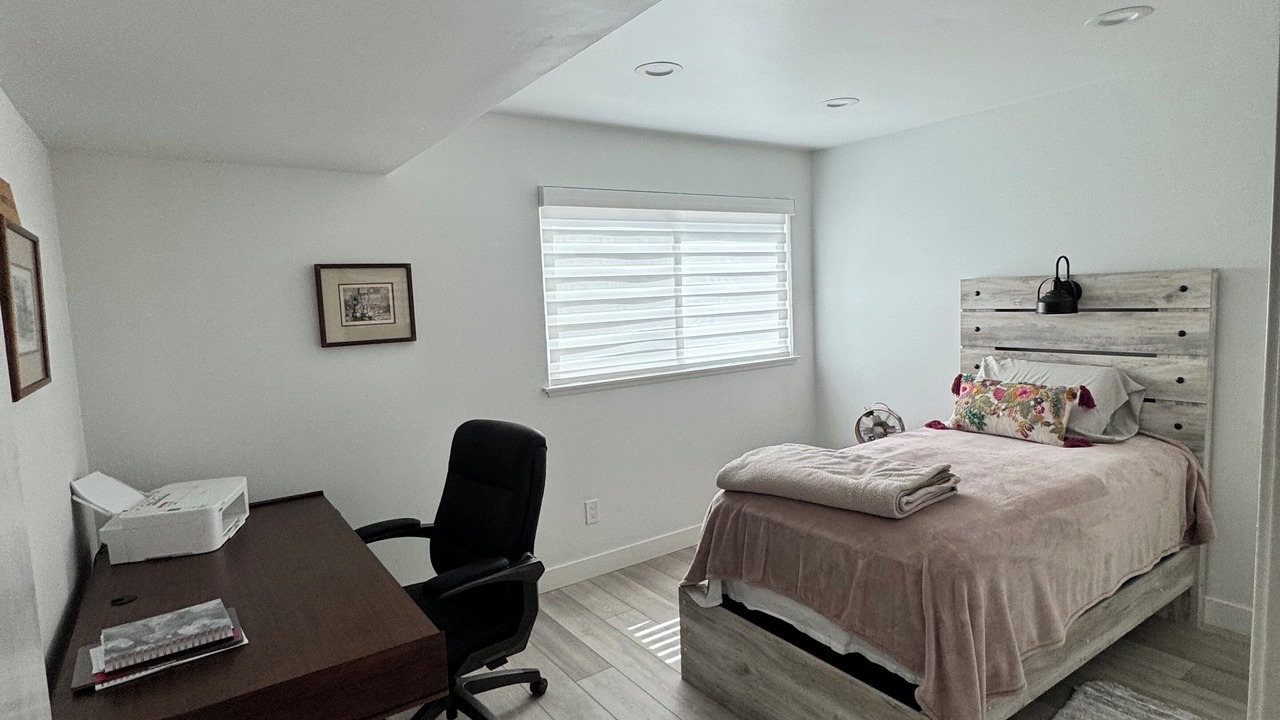 Photo of Bedroom in Laguna Niguel