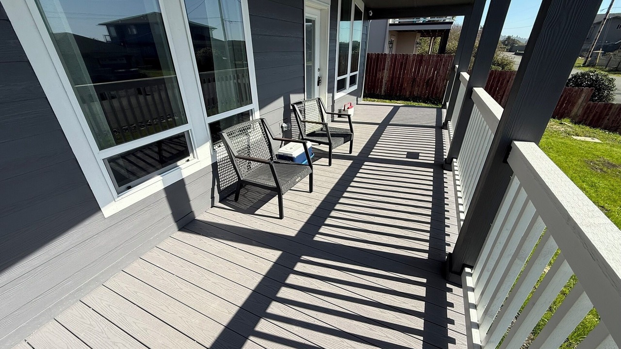 Photo of Patio Balcony in Smith River