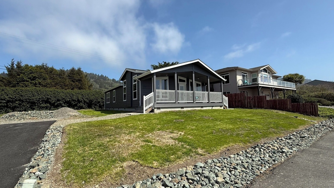 Photo of Outdoor in Smith River