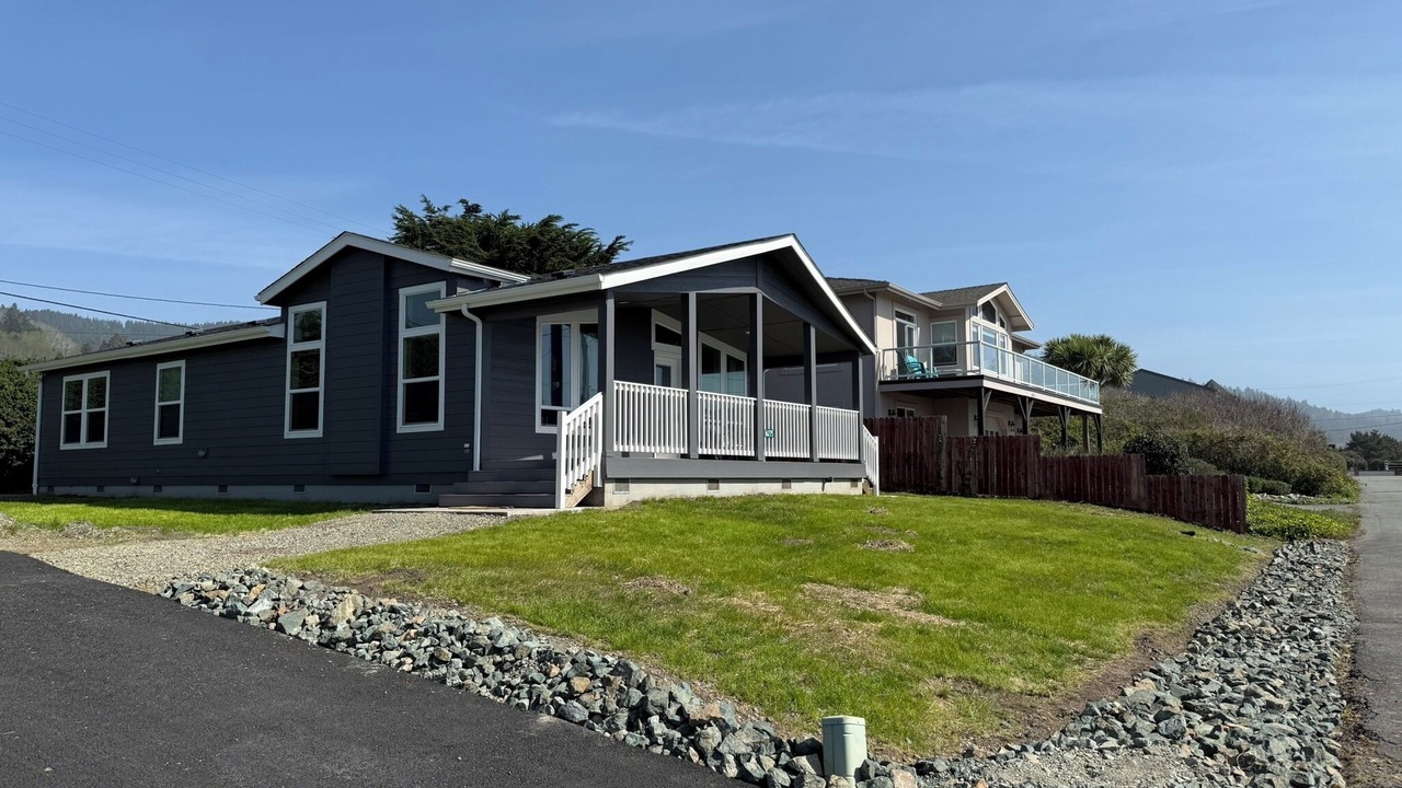 Photo of Outdoor in Smith River