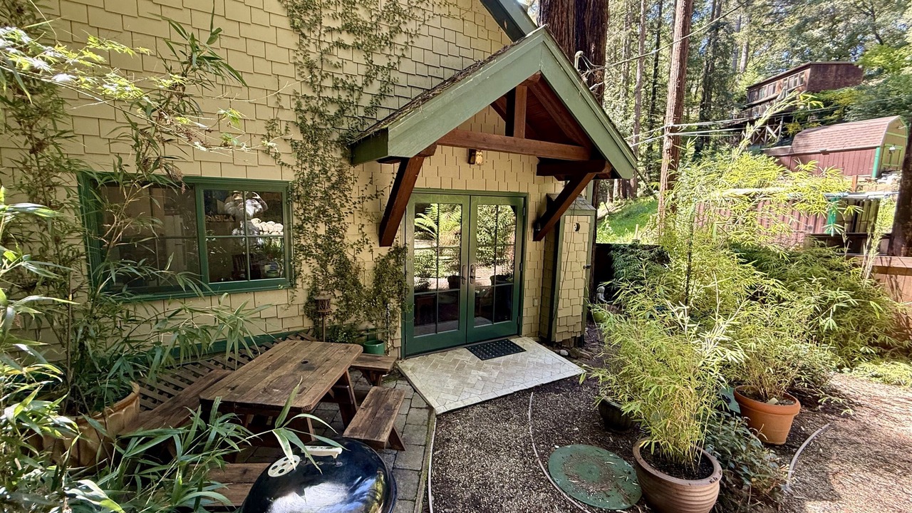Photo of Outdoor in Forestville