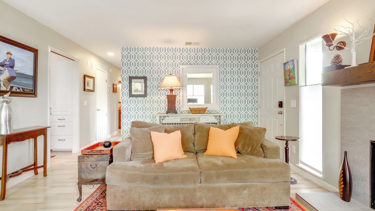 Photo of Livingroom in Sonoma