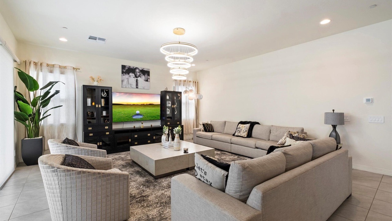 Photo of Livingroom in Goodyear