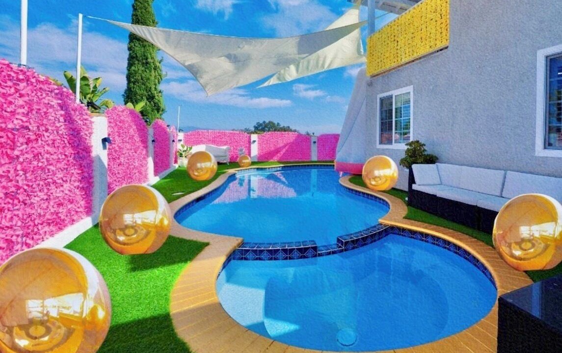 Photo of Outdoor in Paradise Hills
