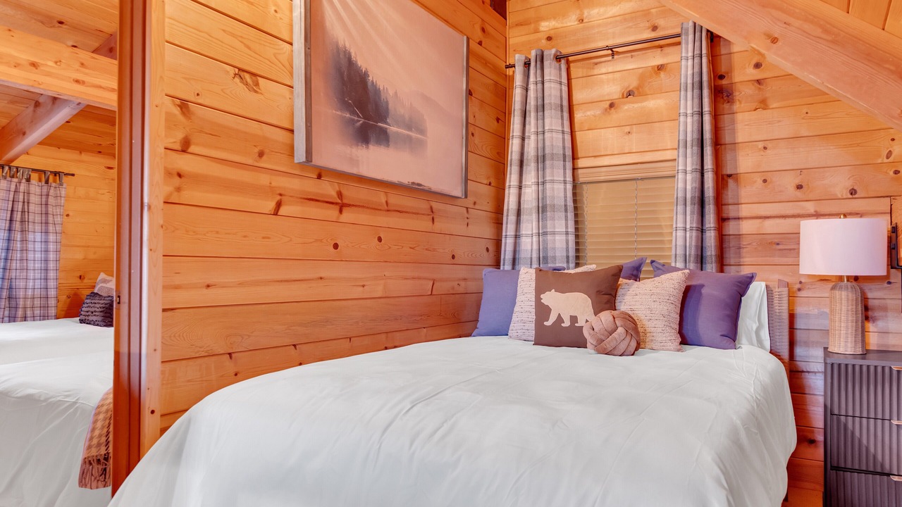 Photo of Bedroom in Lake Almanor Country Club