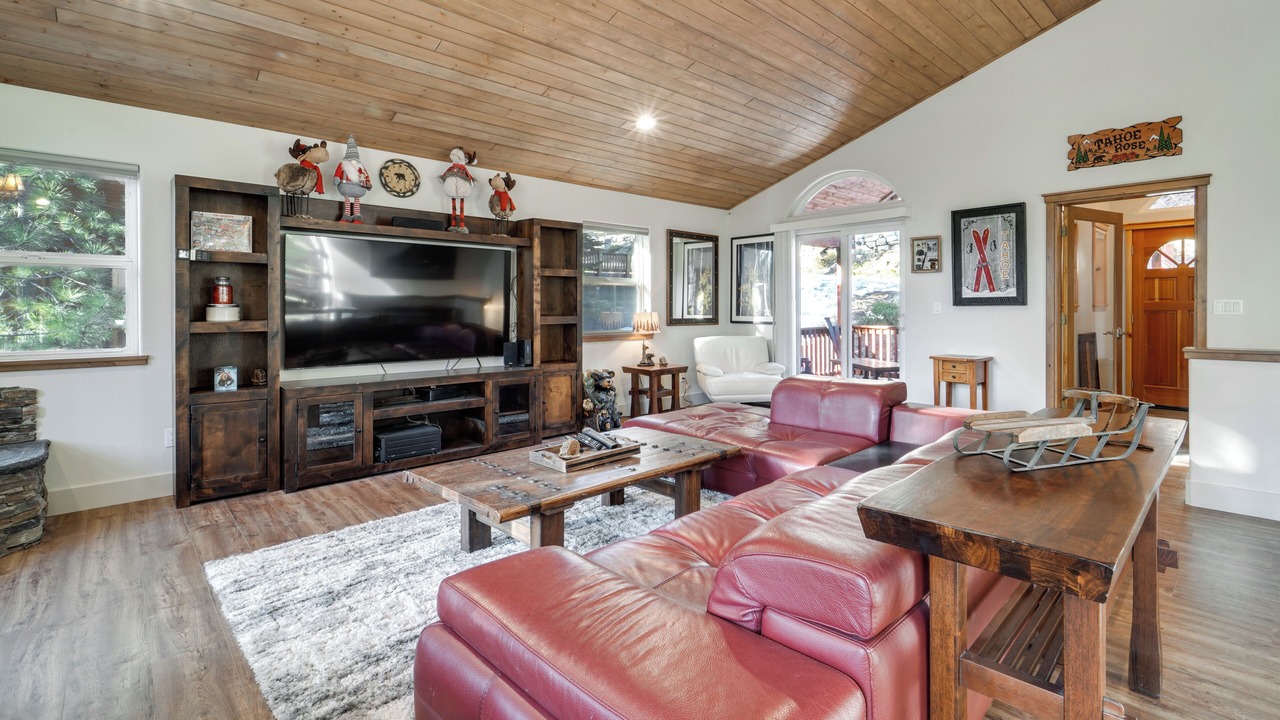 Photo of Livingroom in Truckee