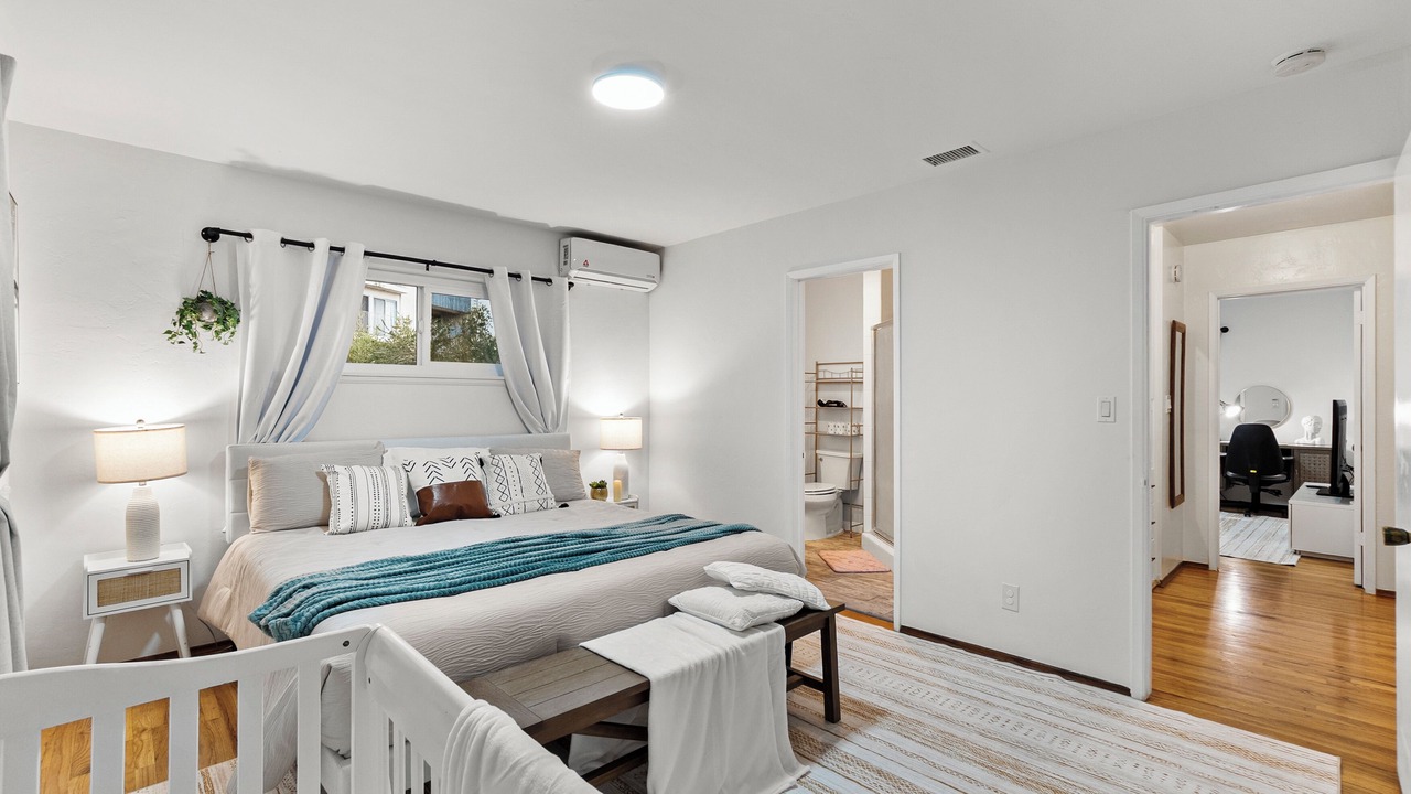 Photo of Bedroom in La Mesa