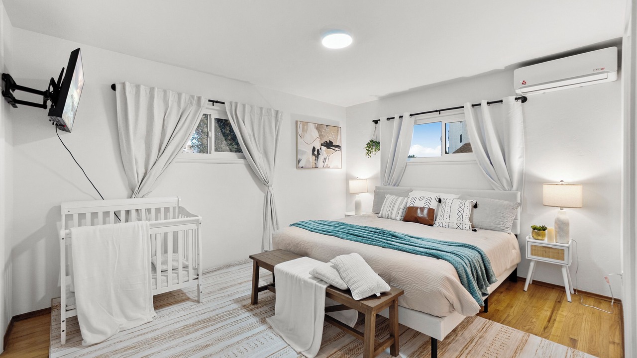 Photo of Bedroom in La Mesa