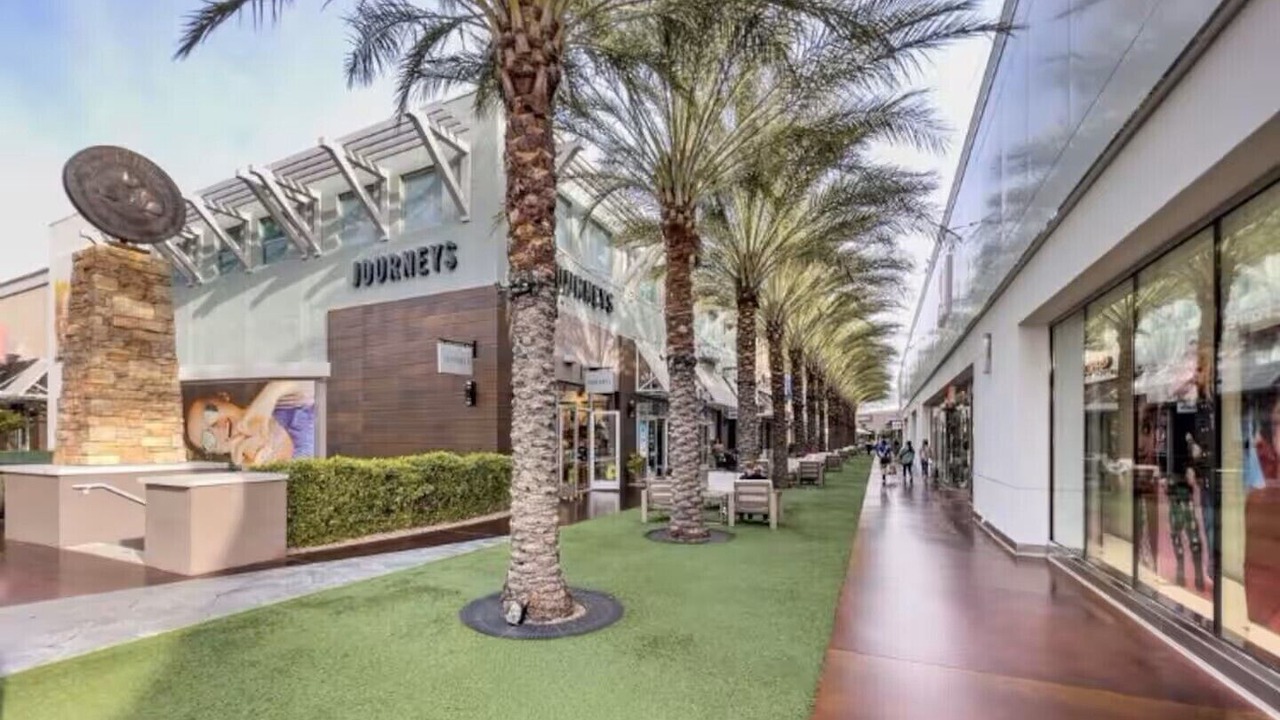 Photo of Others in Desert Ridge