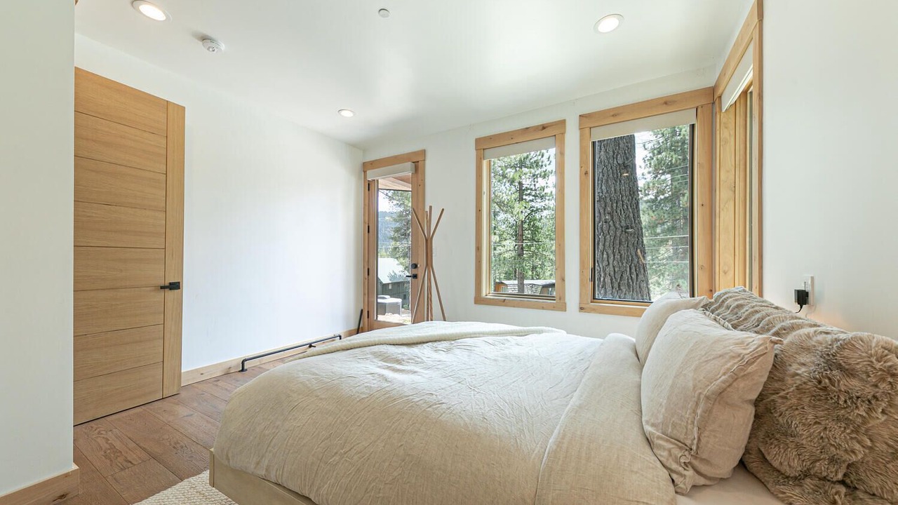 Photo of Bedroom in Olympic Valley